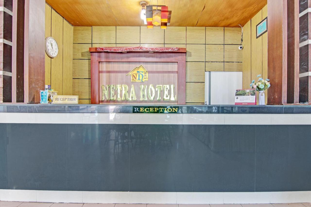 Oyo 92551 Netra Hotel Ujunbatu Екстериор снимка